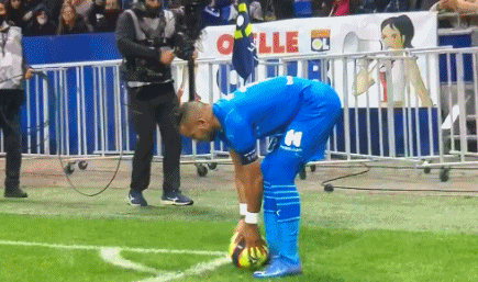 官方：葡萄牙裁判皮涅罗将执法欧冠曼城vs勒沃库森