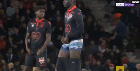 罗马vs那不勒斯：洛伦佐-佩莱格里尼、克里斯坦特首发，麦克托米奈、霍伊伦出战