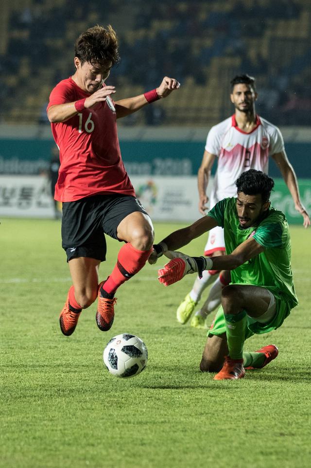 电讯报：图赫尔不会前往安菲尔德观赛，能否征召贝林充满疑问（电讯报：图赫尔将缺席安菲尔德观战，征召贝林成未知数）