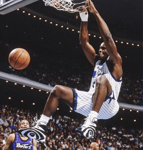 莱比锡2-0不莱梅，韦德拉奥果世界波，施拉格尔破门（莱比锡2-0力克不莱梅，施拉格尔破门，韦德拉奥果轰世界波）