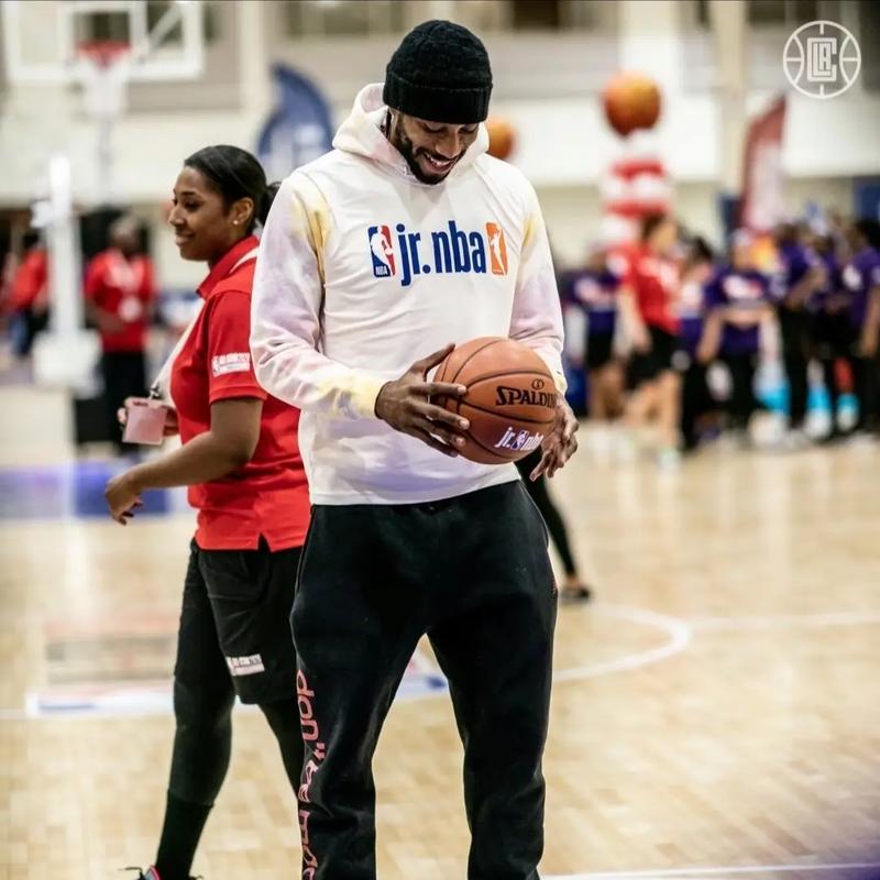 电讯报：切尔西完成对加纳乔的背调后，对他的性格并不担心（电讯报：切尔西核查加纳乔背景后，认为其性格无虞）