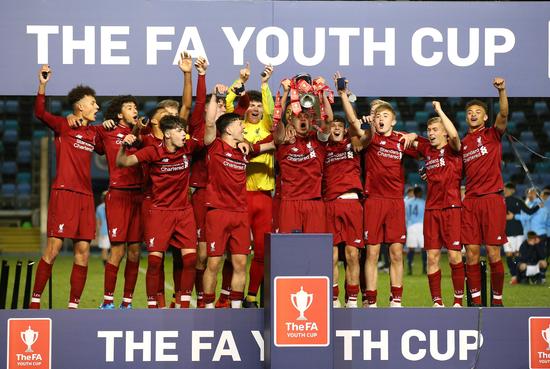 伤病增加！小贾伦·杰克逊&拉塞尔将缺席今日的比赛（伤病加剧！小贾伦·杰克逊与拉塞尔无缘今日之战）