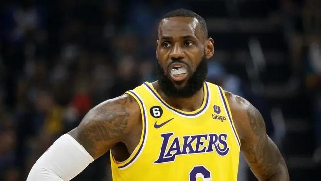 意媒：新星伊万-马耶首次入选一线队，他在国米的未来计划中（意媒：小将伊万-马耶首次跻身一线队，已被纳入国米未来规划）