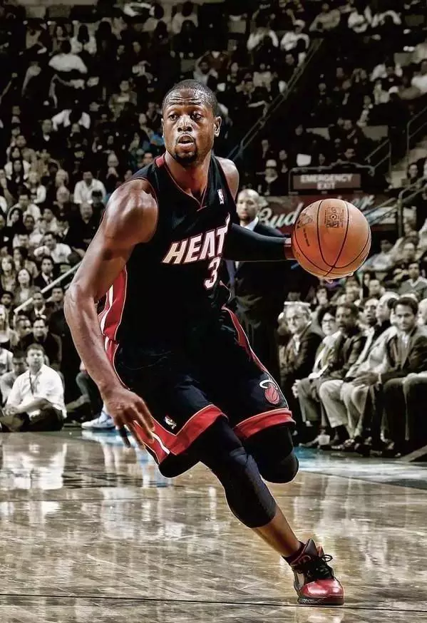 太阳报：英格兰女足门将基廷因未缴纳汽车税被罚款（《太阳报》称英格兰女足门将基廷因车税欠缴遭罚款）