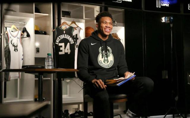 斯内德之子杰西本轮荷乙替补登场，完成职业生涯首秀（荷乙本轮，斯内德之子杰西替补亮相，上演职业生涯首秀）